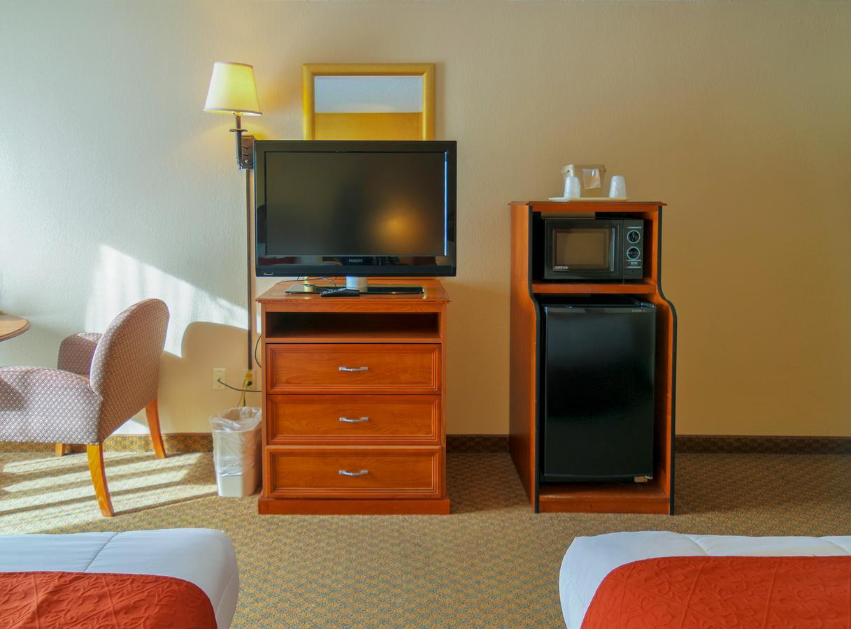 Hotel M Mount Pocono Exterior photo