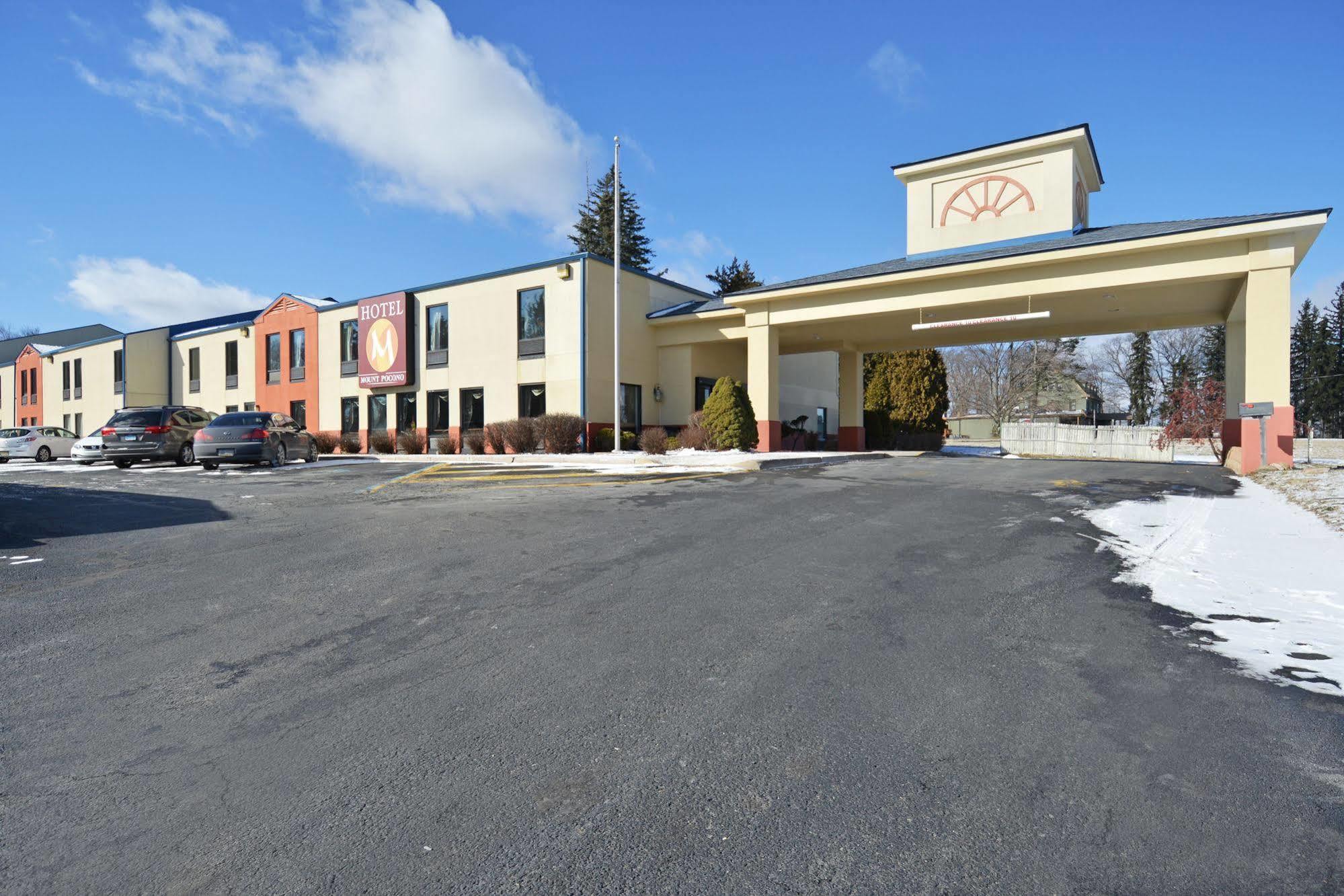 Hotel M Mount Pocono Exterior photo